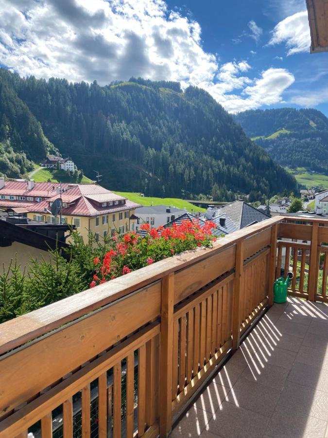Amalia Apartment Santa Cristina Val Gardena Exterior foto